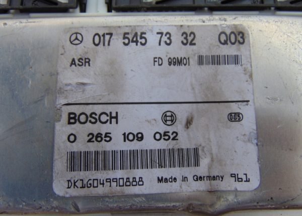 Computadora Mercedes Benz 0265109052 0175457332” - Imagen 2