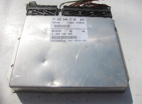 Computadora ECU Mercedes 0265109425 0225457132