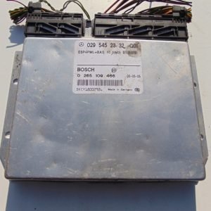 Computadora ECU Mercedes 0295452332 Q01 0265109466