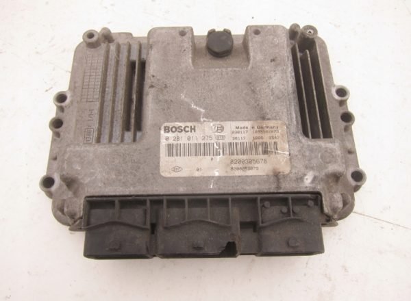 Computadora Renault 1.9 DCI 0281011275 8200305678 - Imagen 3