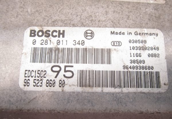 Computadora Citroën C5 Berlina 2.0 HDI 0281011340 9652386080 - Imagen 3