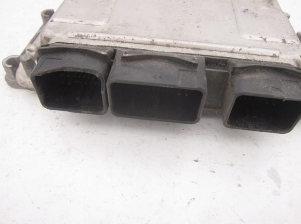 Computadora Citroën Xsara Picasso 2.0HDI 9642014980 0281010595 - Imagen 3