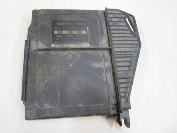 Computadora Mercedes Benz 2108203826 335626