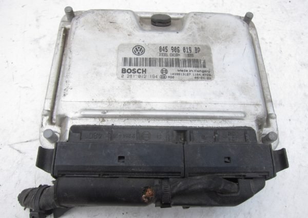Computadora Volkswagen Polo 1.4TDI 045906019BP 0281012194 - Imagen 3