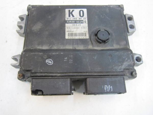 Computadora Suzuki 33920-62J00 MB112300-0381