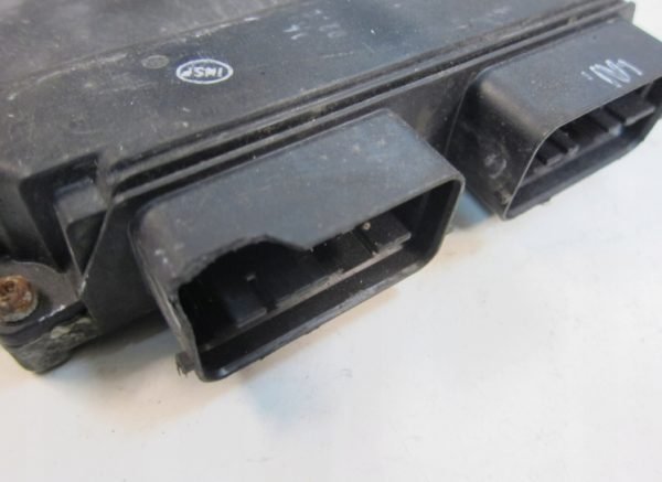 Computadora Suzuki 33920-62J00 MB112300-0381 - Imagen 3