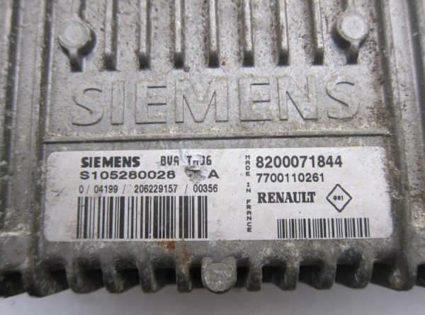 Computadora Renault S105280028A 8200071844 - Imagen 2