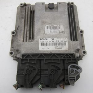 Computadora Ecu Centralita Renault 0281019306 237102223R
