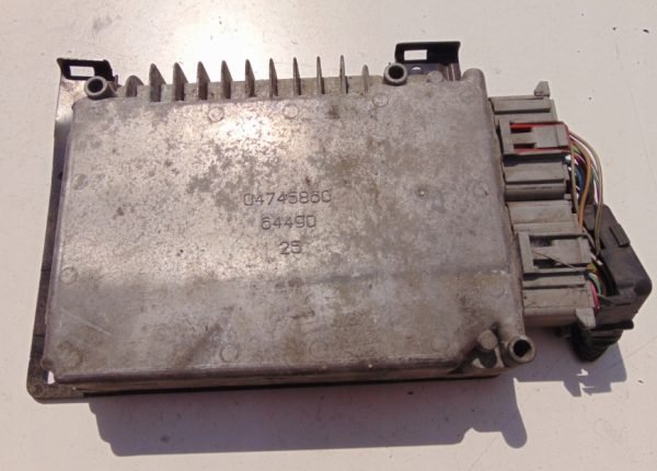 Computadora Ecu Centralita Chrysler H24MTX P05033118AE
