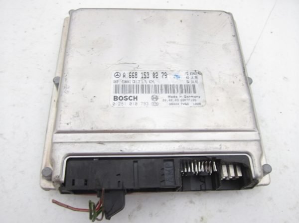 Computadora Ecu Centralita Volkswagen Golf 036906014CG IAW4AV.VO - Imagen 2