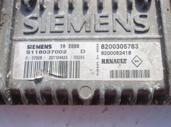 Computadora Ecu Centralita Renault 8200305783 S118037002D 8200052418 - Imagen 4