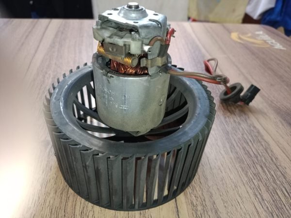 Motor Aire Acondicionado Calefacción Renault Twingo 1 7701205195 - Imagen 2