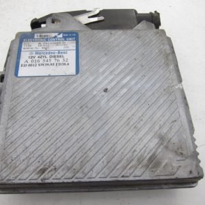 Computadora Ecu Centralita Mercedes Benz R04010009D A0165457632