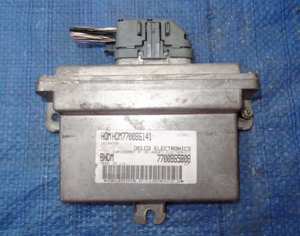Computadora Ecu Centralita Renault BHDM 7700865808 7700861141