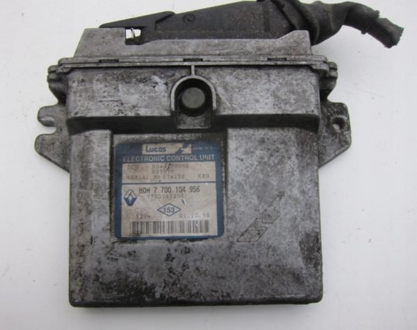 Computadora Ecu Centralita Renault 7700111205 R04080009E 7700104956