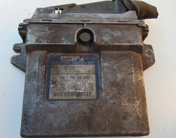 Computadora Ecu Centralita Renault 7700111206 7700104956 R04080012H