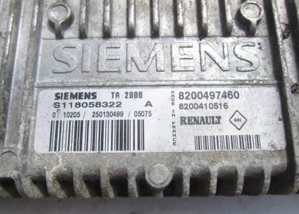 Computadora Ecu Centralita Renault S118058322A 8200497460 - Imagen 2