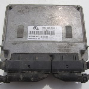 Computadora Ecu Centralita Škoda 047906033C 5WP4420309