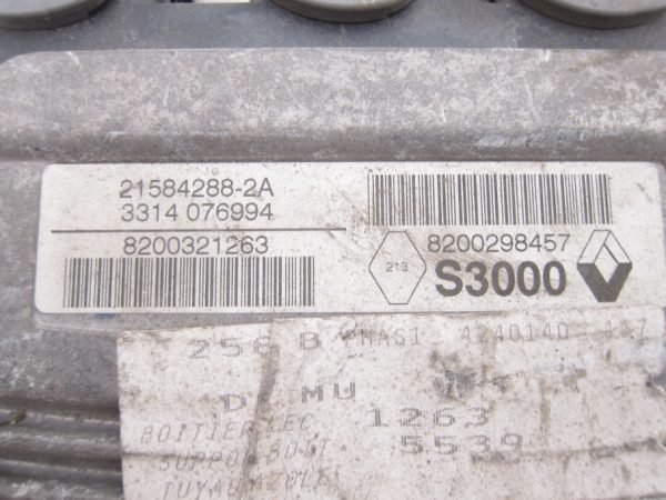 Computadora Ecu Centralita Renault 8200321263 8200298457 21584288-2A - Imagen 3