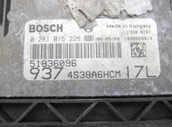 Computadora ECU Centralita ALFA ROMEO 0281015228 51836096 - Imagen 2