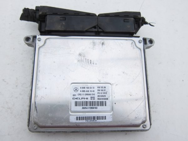 Computadora ECU Centralita Mercedes Benz C W204 A6461502372 A0054461640 28103525 - Imagen 3