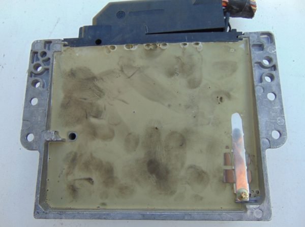 Computadora Ecu Centralita Renault S103715202B 7700860925