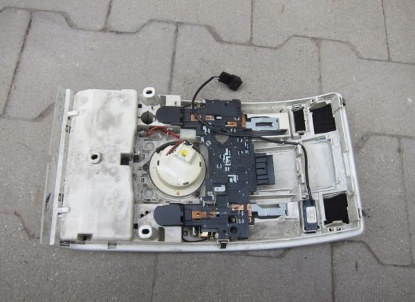 Panel de Luz de Techo Audi A6 C6 4F0947125BF - Imagen 4