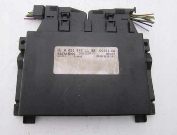 Computadora Centralita Ecu Mercedes Benz 5WK33911 A0215451132