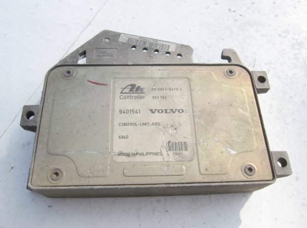 Computadora Centralita Ecu Volvo 940154 10.0941-0410.4