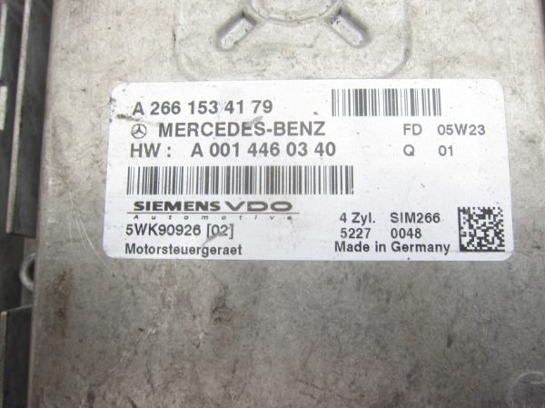 Computadora Centralita Ecu Mercedes Benz A2661534179 5WK90926 - Imagen 2