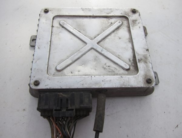 Computadora Centralita Ecu GD Rover MKC104014 - Imagen 4