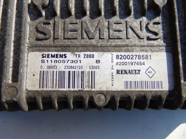 Computadora Centralita Ecu Renault S118057301B 8200278581 - Imagen 2
