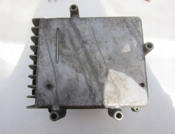 Computadora Centralita Ecu Chrysler 04686952AD P04686952AD - Imagen 3