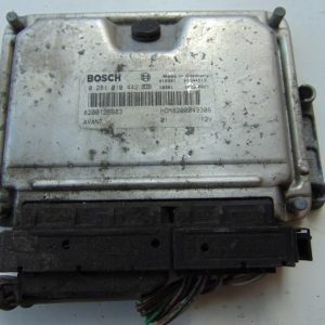 Computadora Centralita Ecu Renault 0281010442 8200126983 8200049306