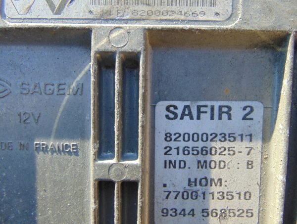 Computadora Centralita Ecu Renault 8200024669 8200023511 7700113510 - Imagen 3