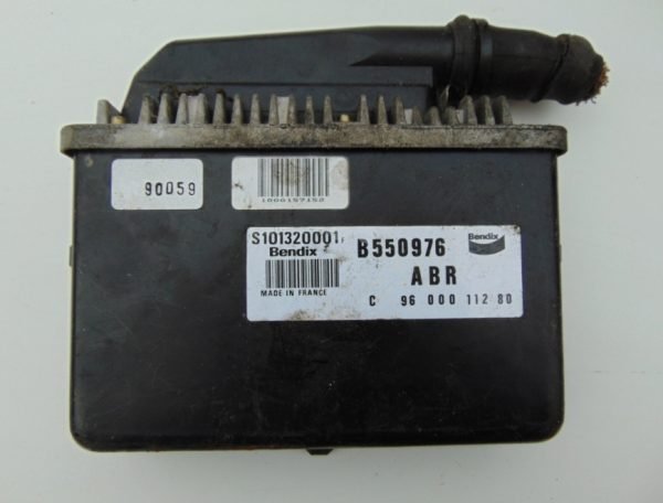 Computadora Centralita Ecu Peugeot XM S101320001F 9600011280 Citroën