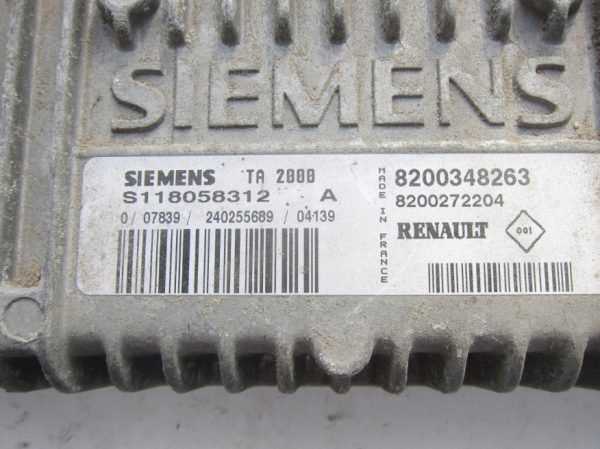 Computadora Centralita Ecu Renault S118058312A 8200348263 - Imagen 2
