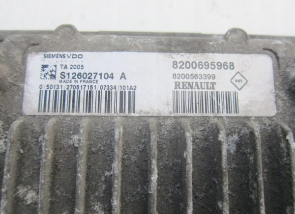 Computadora Centralita Ecu Renault S126027104A 8200695968 - Imagen 2