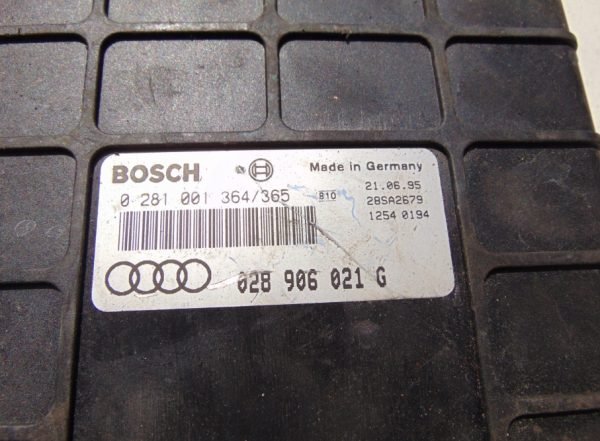 Computadora Centralita Ecu Audi 028906021G 0281001364/365 - Imagen 2