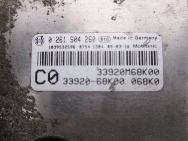 Computadora Centralita Ecu Suzuki Nissan 0261S04260 33920-68K00 - Imagen 2