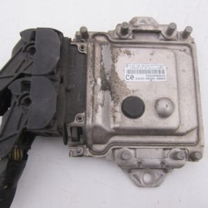 Computadora Centralita Ecu Suzuki Nissan 0261S04260 33920-68K00