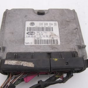 Computadora Centralita Ecu Volkswagen Polo IAW4MV. DD 036906034DD