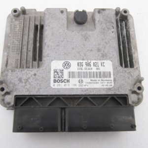 Computadora Centralita Ecu Volkswagen 03G906021KC 0281013196