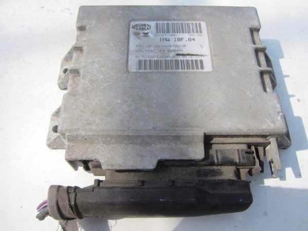 Computadora Centralita Ecu IAW18F.B4 Fiat 46767822 EL