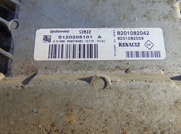 Computadora Centralita Ecu Dacia S120205101A 8201082042 8201082039 - Imagen 2