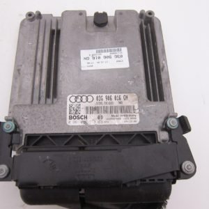 Computadora Centralita Ecu Audi 0281012113 03G906016GN