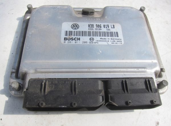 Computadora Centralita Ecu Audi 038906019LB 0281011206