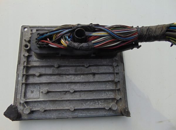 Computadora Centralita Ecu Ford S120977315F 6S61-12A650-FF 2CJF