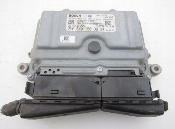 Computadora Centralita Ecu Mercedes Benz A6401503634 0281015122