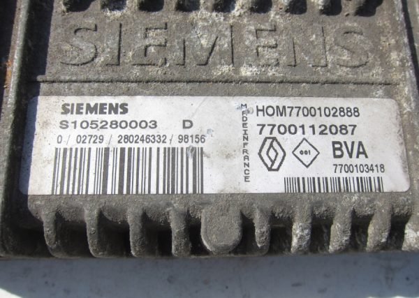 Computadora Centralita Ecu Renault S105280003D 7700112087 7700102888 - Imagen 2